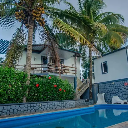 Happy Destination Auberge